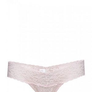 Hanky Panky Low Rise Thong Signature Lace Stringit