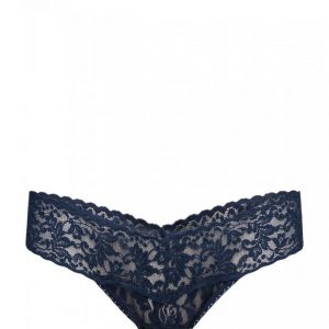 Hanky Panky Low Rise Thong Signature Lace Stringit